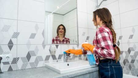 Banyo Dolabı Temizliği İçin Pratik Yöntemler